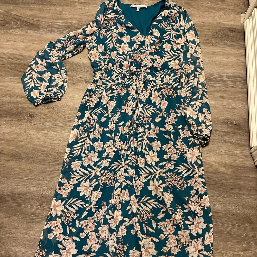 Collective concepts womens dress nwot medium